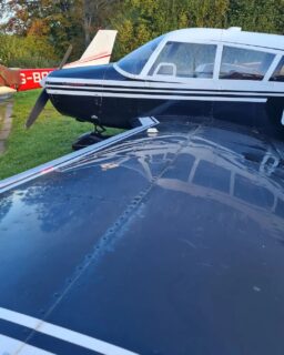 Light Aircraft paint restoration and Ceramic coating.We Come To You
Autocrunch Air
#lightaircraft#aircraftmaintenance#