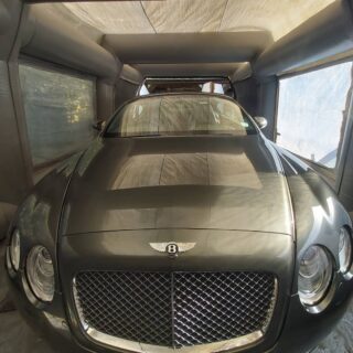 Liquid Ceramic Glass coating.
Exterior,Alloys inner and outer
#bentley#ceramiccoatings#liquidglass#