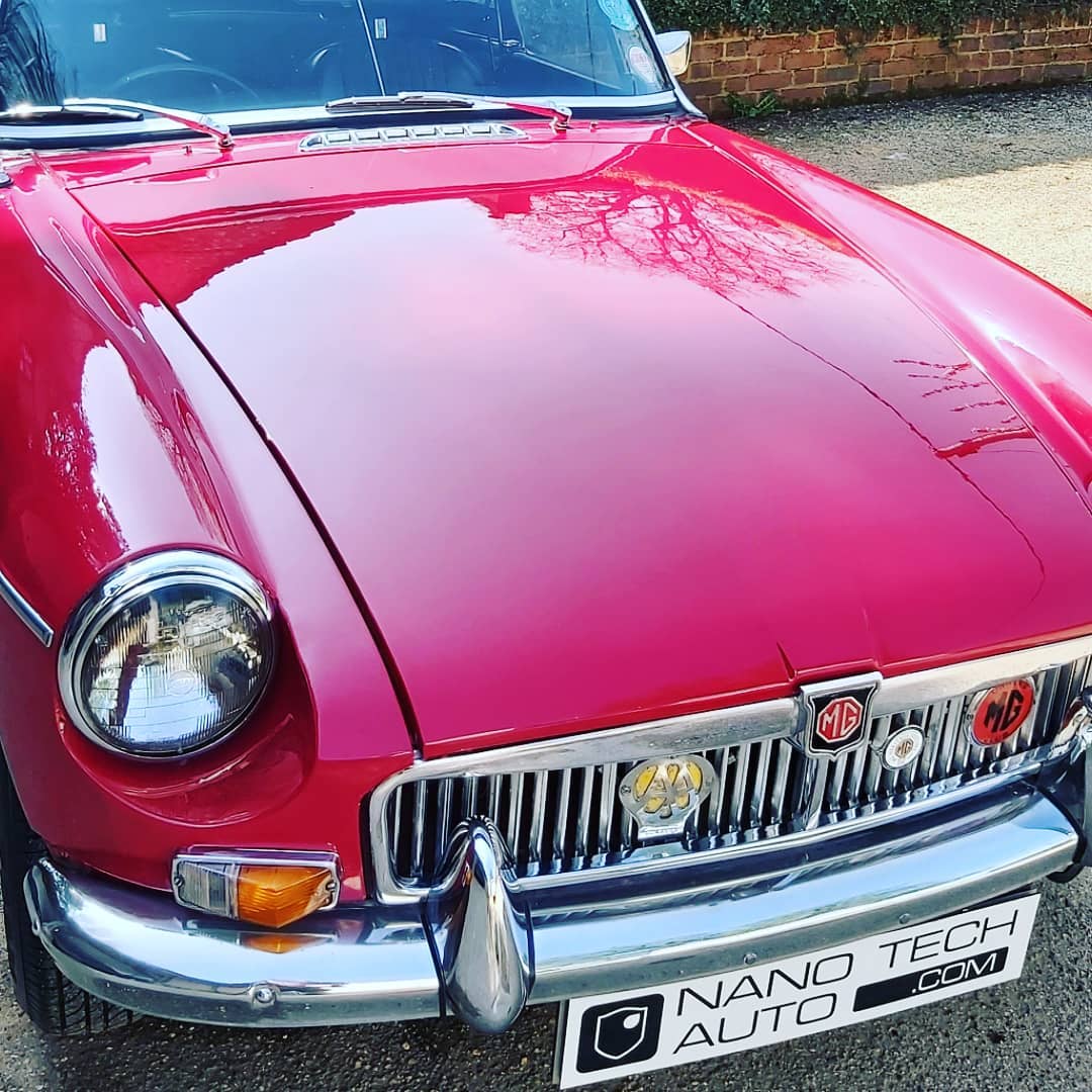 Paint correction & Liquid Ceramic Glass application MGB Roadster
#mgb#mgbroadster#classiccars#