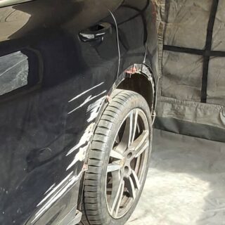 Porsche Cayenne wall damage repair and refinish
#porsche#porschecayenne#dentrepair#winchesterbusiness#hampshirebusiness